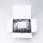 Caja del test para COVID-19 autorizado por la ANMAT